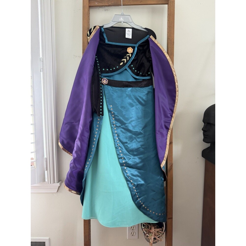 Frozen 2 Anna Costume Dress Kids Size: 9/10 Halloween Costume Disney Parks